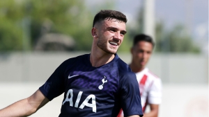 Parrott heads to Preston North End after agreeing new Tottenham deal
