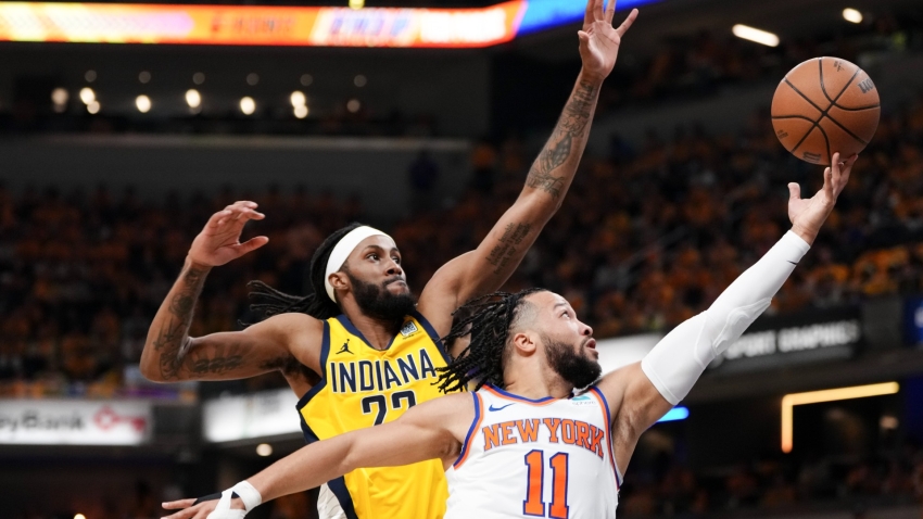 Knicks star Brunson fractures hand in Game 7 loss to Pacers
