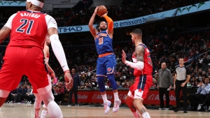 Brunson guides the Knicks to sixth win from past seven, Nuggets survive without Jokic