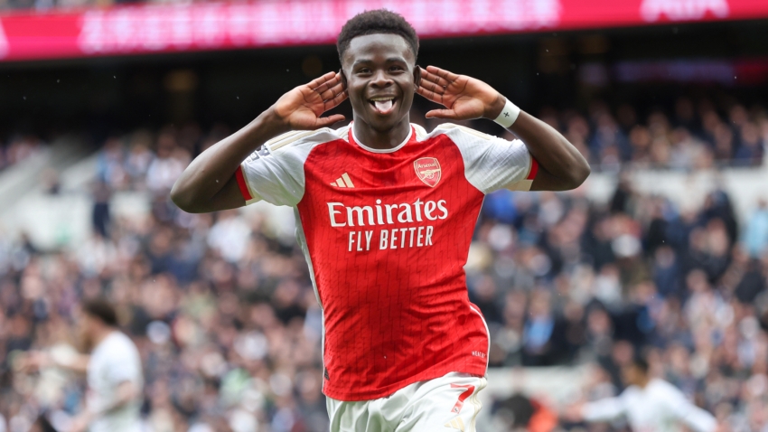 Tottenham 2-3 Arsenal: Gunners hold off late fightback to boost title hopes