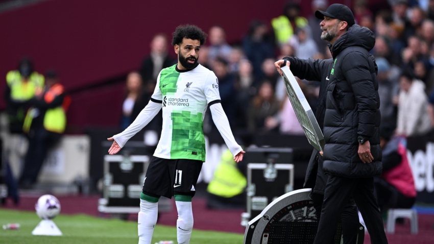 Klopp says Salah spat a &#039;non-story&#039;, does not expect forward to push for move