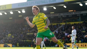 Norwich come from behind to beat Plymouth and maintain play-off push