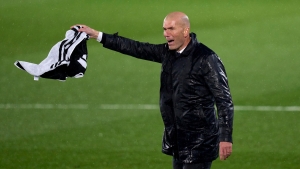 Zidane dismisses Koeman&#039;s Clasico ref row