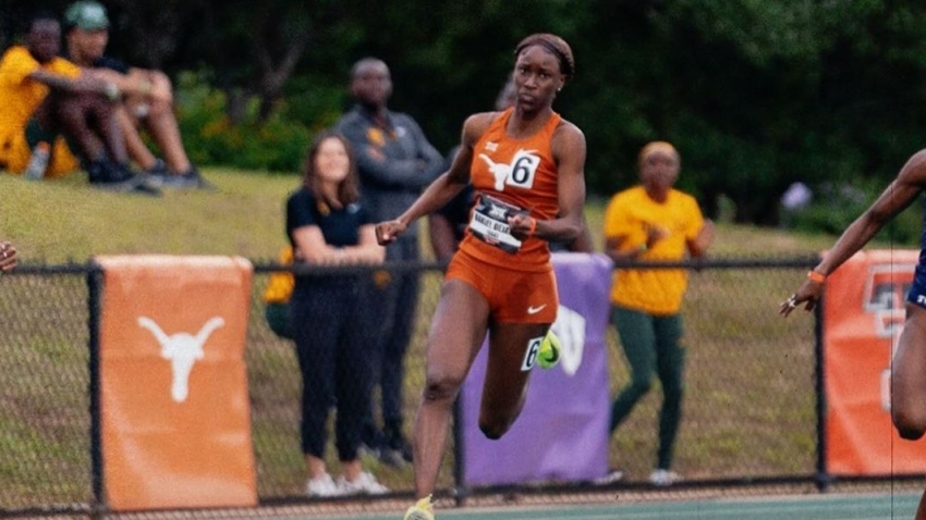Oakley runs personal best 22.60 to win 200m title at Big 12 Championships; Texas sweeps men’s and women’s titles