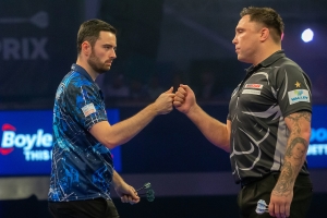 Luke Humphries beats Gerwyn Price to claim first major title at World Grand Prix