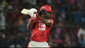 Gayle tipped to replace struggling Maxwell for KXIP