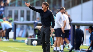 Napoli not going to San Siro to 'wave the white flag', says Conte