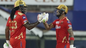 Rahul and Gayle power Punjab Kings to streak-ending win