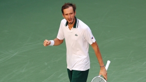 US Open: Medvedev seals semi-final spot