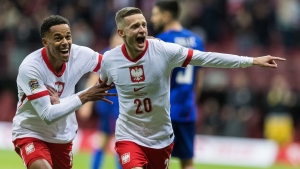 Poland 3-3 Croatia: Szymanski leveller keeps hosts' qualification hopes alive