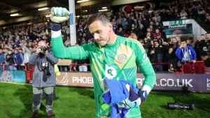 Ward's penalty heroics send Leicester through in EFL Cup