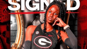 Oakley swaps Big 12 for SEC with transfer to University of Georgia