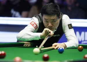 Ding Junhui defies illness to defeat defending champion Mark Allen in York