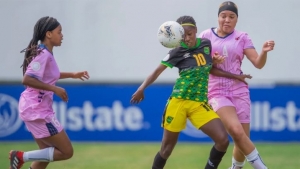 Impressive Jamaica leads USA, Dominican Republic into final eight