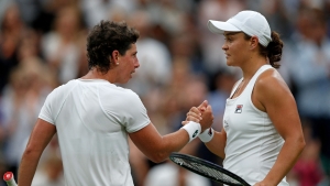 Wimbledon: Barty privileged to share court with 'happy' Suarez Navarro