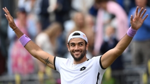 Queen's crown for Berrettini as Italian lays down Wimbledon marker