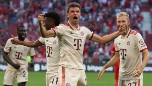 Bayern Munich 2-0 Freiburg: Kane and Muller maintain Kompany's winning start