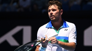 Australian Open: Wawrinka exits after marathon loss to Fucsovics