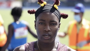 Holmwood Technical athlete Samantha Pryce breaks leg at Penn Relays, to undergo surgery