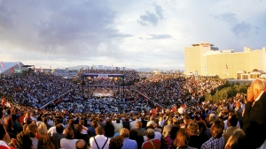 Hagler v Hearns: The enduring mayhem and savagery of 'The War'