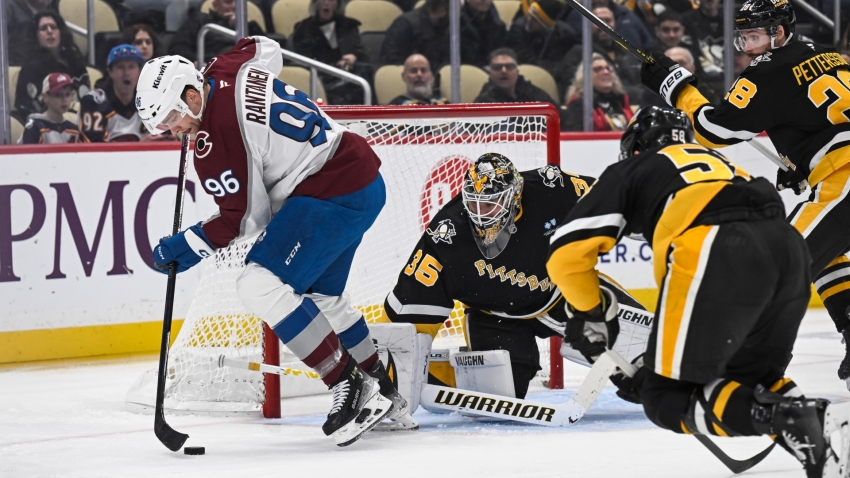 Rantanen’s milestone hat trick elevates Avalanche