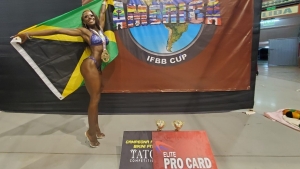 Deidre Lewis rebounds from suspension to earn pro card with success at Ms. and Mr. America IFBB Cup in Peru