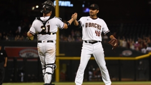 Diamondbacks snap 17-game skid, Darvish sets record as Padres down Dodgers