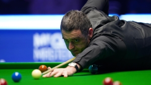 Ronnie O’Sullivan breezes into World Grand Prix semi-finals in Leicester