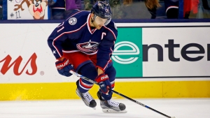 Maple Leafs land Foligno in three-team trade