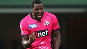 Brathwaite's 4 for 18 helps Sydney Sixers to win and top of BBL table