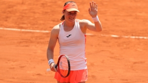 French Open: Zidansek into last four after brutal Badosa match