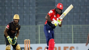 Gayle, Bravo combine to push Fortune Barishal past Sunrisers