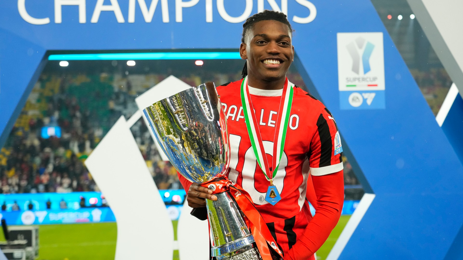 Leao can be 'best in the world'