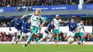 Everton 0-0 Newcastle United: Pickford penalty heroics deny Goodison old boy Gordon