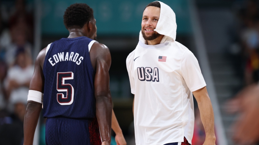 Kerr focused on &#039;identity&#039; as Curry urges USA to take their moment