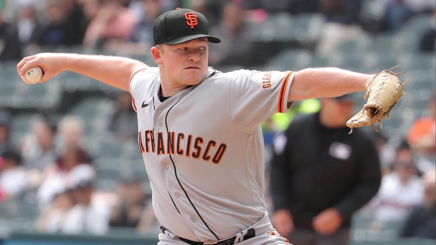 Giants' Logan Webb throws complete game shutout in win over