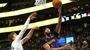 Davis: James injury no excuse for latest Lakers defeat