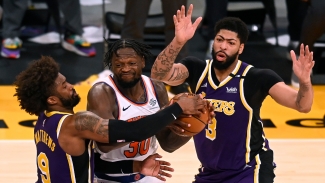 LeBron still out as Lakers claim key OT win, 76ers miss chance to secure top seeding