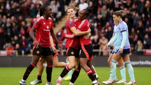 Manchester United 1-1 Arsenal: Malard keeps hosts unbeaten in WSL