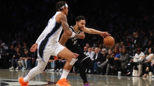 Simmons exits Nets win with left knee soreness