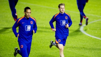 Van Dijk and De Jong leave Netherlands squad on &#039;medical grounds&#039;