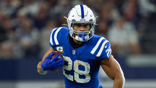 Taylor to start season on PUP list after Colts reportedly fail to find  trade