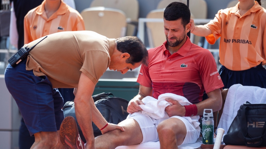 Djokovic will only play Wimbledon if title in reach after surgery