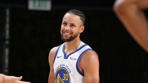 In-form Curry wants teams to bring their best against improving Warriors