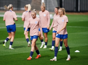 Australian newspaper sends helicopter to photograph Lionesses training session