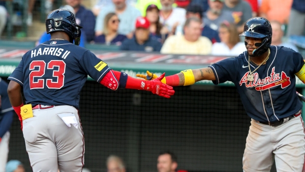 Photos: Braves extend win streak to seven games after defeating Athletics