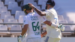 India bowl South Africa out for 55 as wickets tumble on first day at Newlands