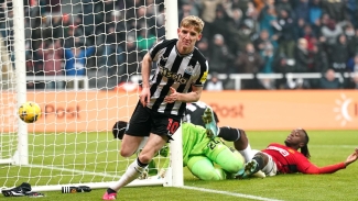 Anthony Gordon on target as Newcastle edge Premier League victory over Man Utd