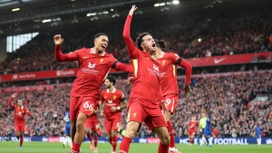 Liverpool 2-1 Chelsea: Jones strikes Anfield winner for Slot&#039;s Reds