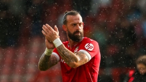 Steven Fletcher fires Wrexham back into top three with Notts County winner